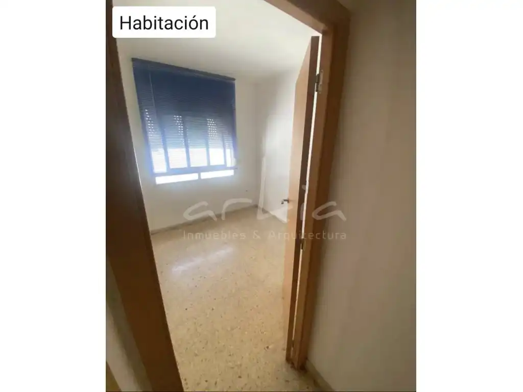 Habitación de Piso en venta en Paterna