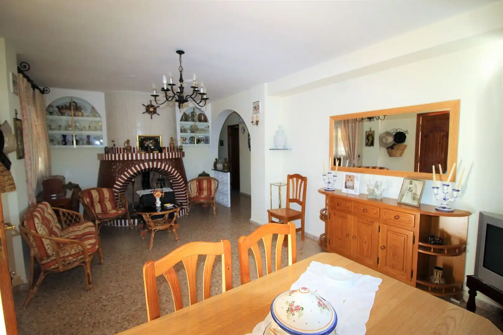 Casa o xalet en venda en Chiva amb Jardí privat, Terrassa i Traster