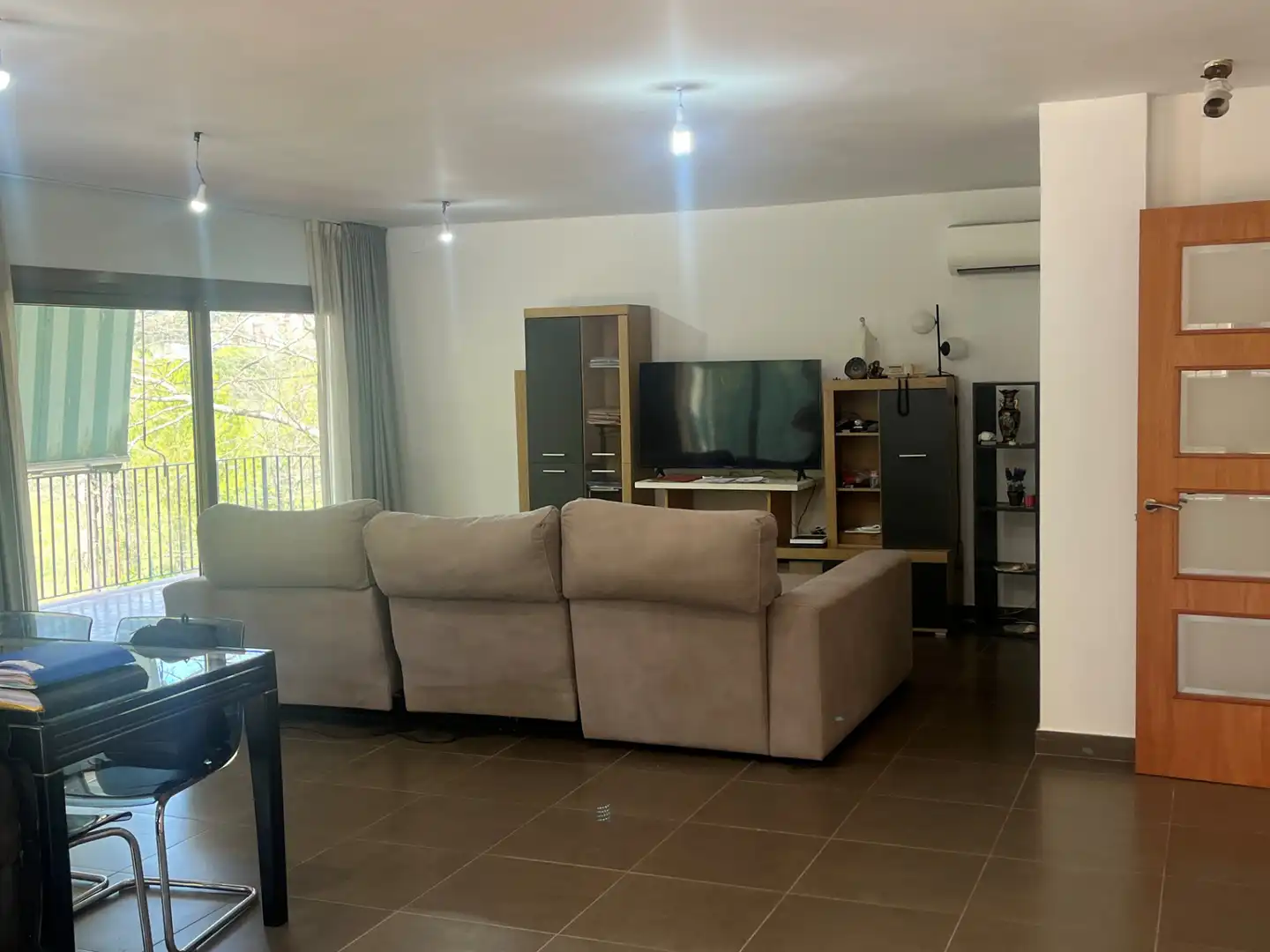 Sala de estar de Casa o chalet en venta en Quart con Aire acondicionado, Calefacción y Jardín privado