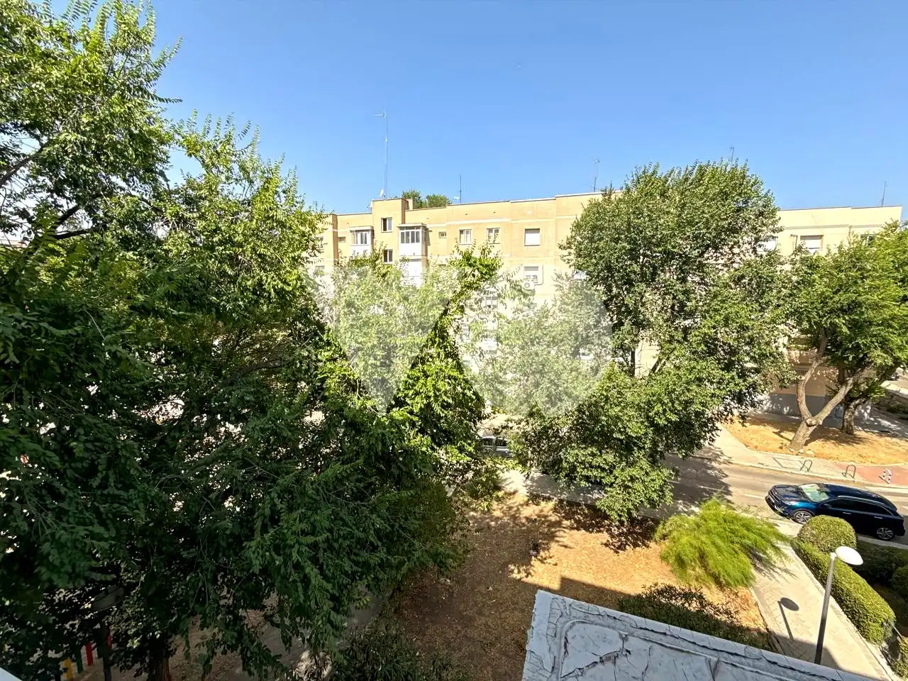 Vista exterior de Pis en venda en Madrid amb Aire condicionat i Calefacció