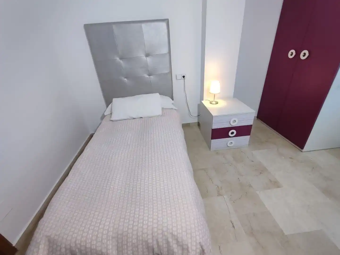 Bedroom of Flat for sale in Mijas