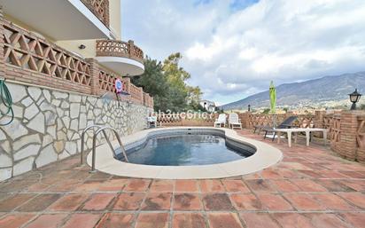 Swimming pool of House or chalet for sale in Mijas  with Air Conditioner, Terrace and Swimming Pool