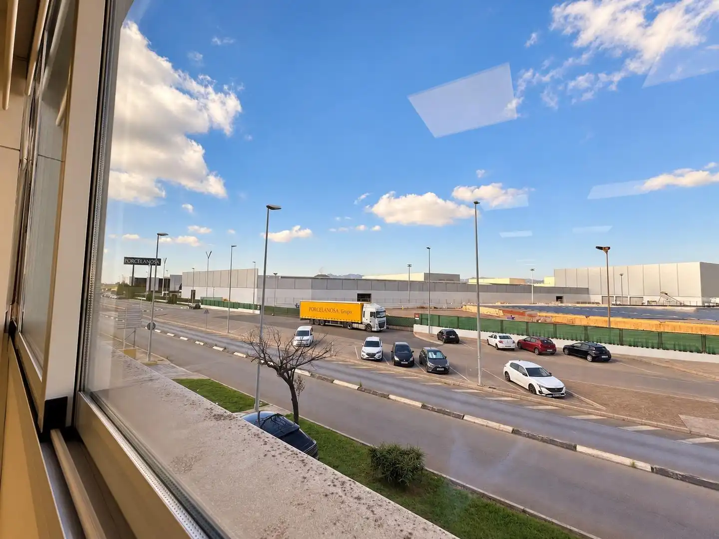 Parkplatz von Büro zur Miete in Vila-real
