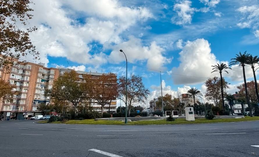 Exterior view of Flat for rent in  Sevilla Capital  with Air Conditioner, Heating and Terrace