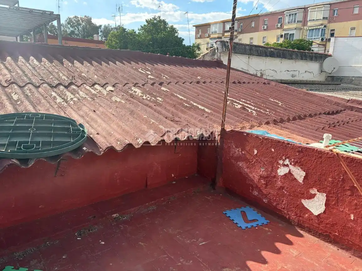 Terrace of Detached homes for sale in Sevilla