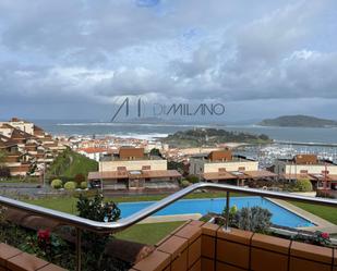 Vista exterior de Casa adosada en venda en Baiona amb Piscina