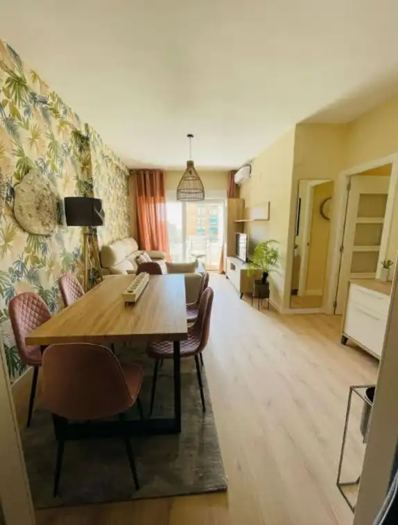 Living room of Flat for rent in Granada  with Air Conditioner, Furnished and Oven