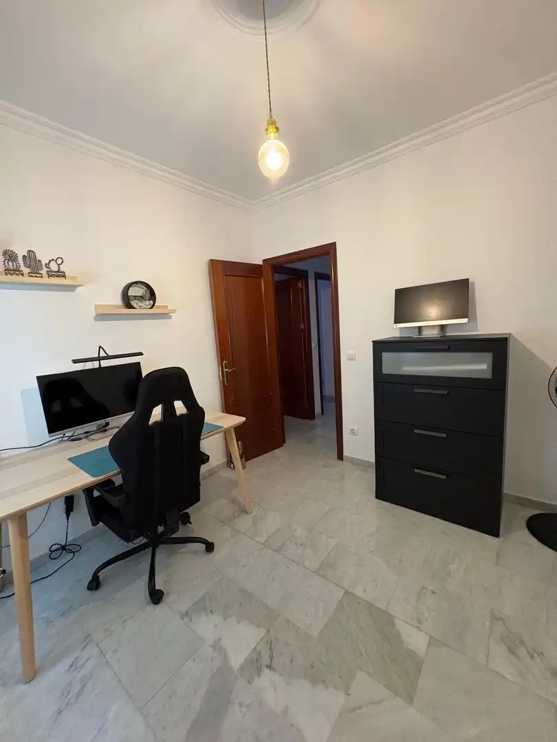 Habitación de Piso en venta en Utrera