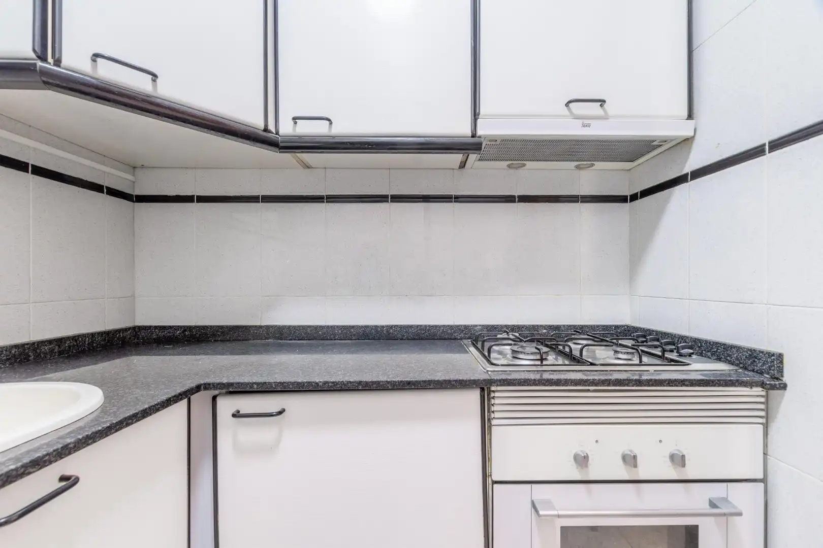 Cocina de Piso en venta en Barcelona con Terraza