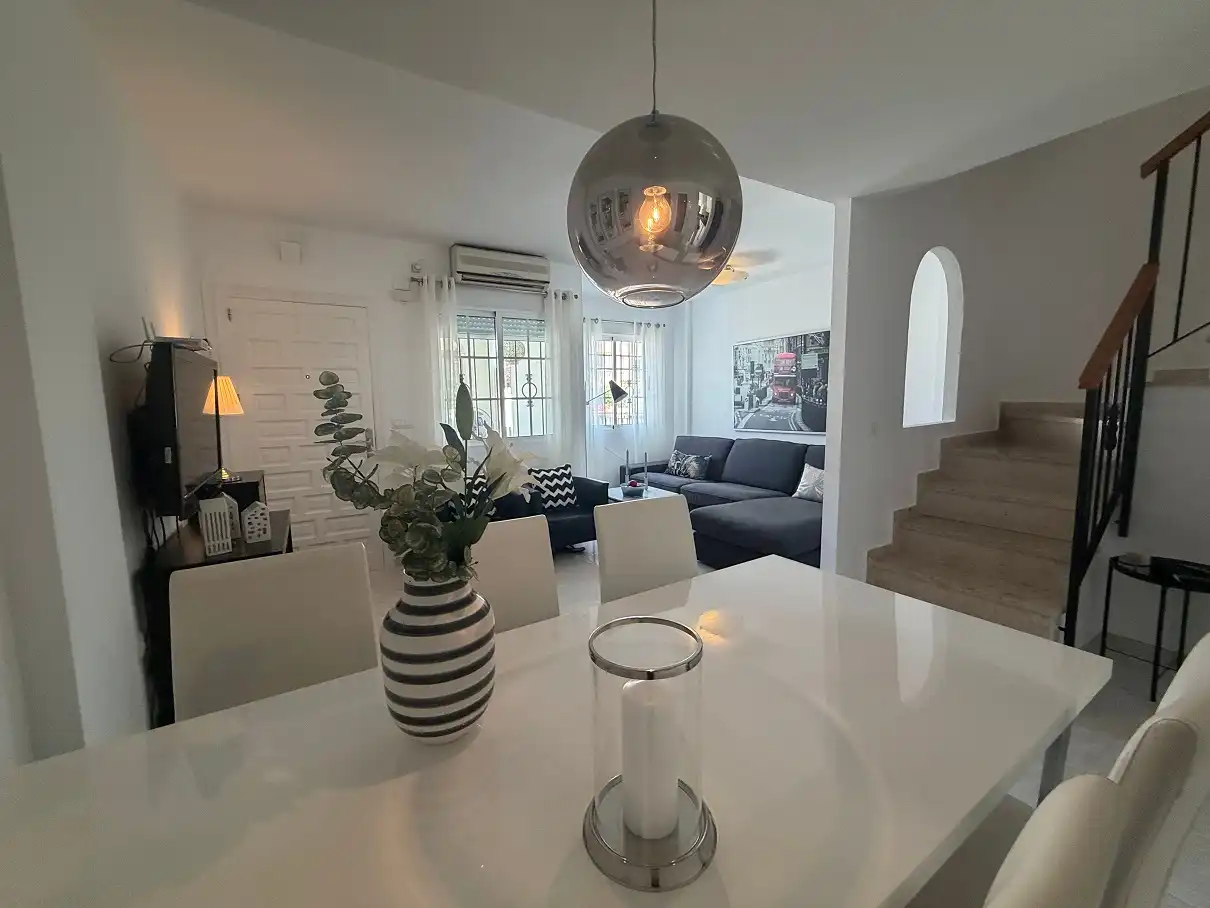 Living room of Detached homes for sale in Santa Pola  with Air Conditioner, Terrace and Balcony