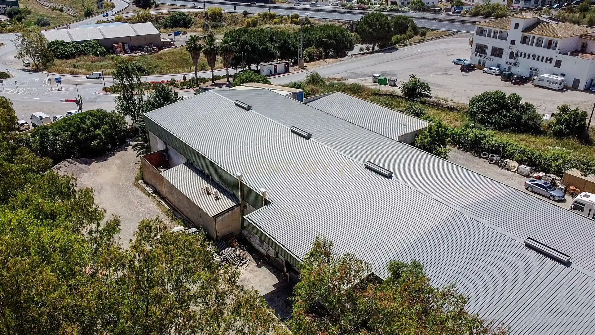 Vista exterior de Local en venda en Casabermeja