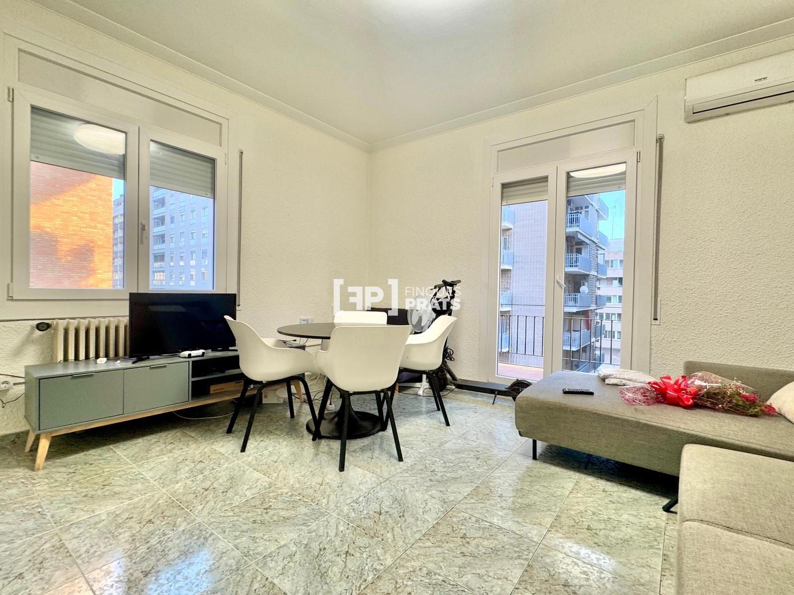 Living room of Flat for sale in  Lleida Capital  with Air Conditioner, Heating and Terrace