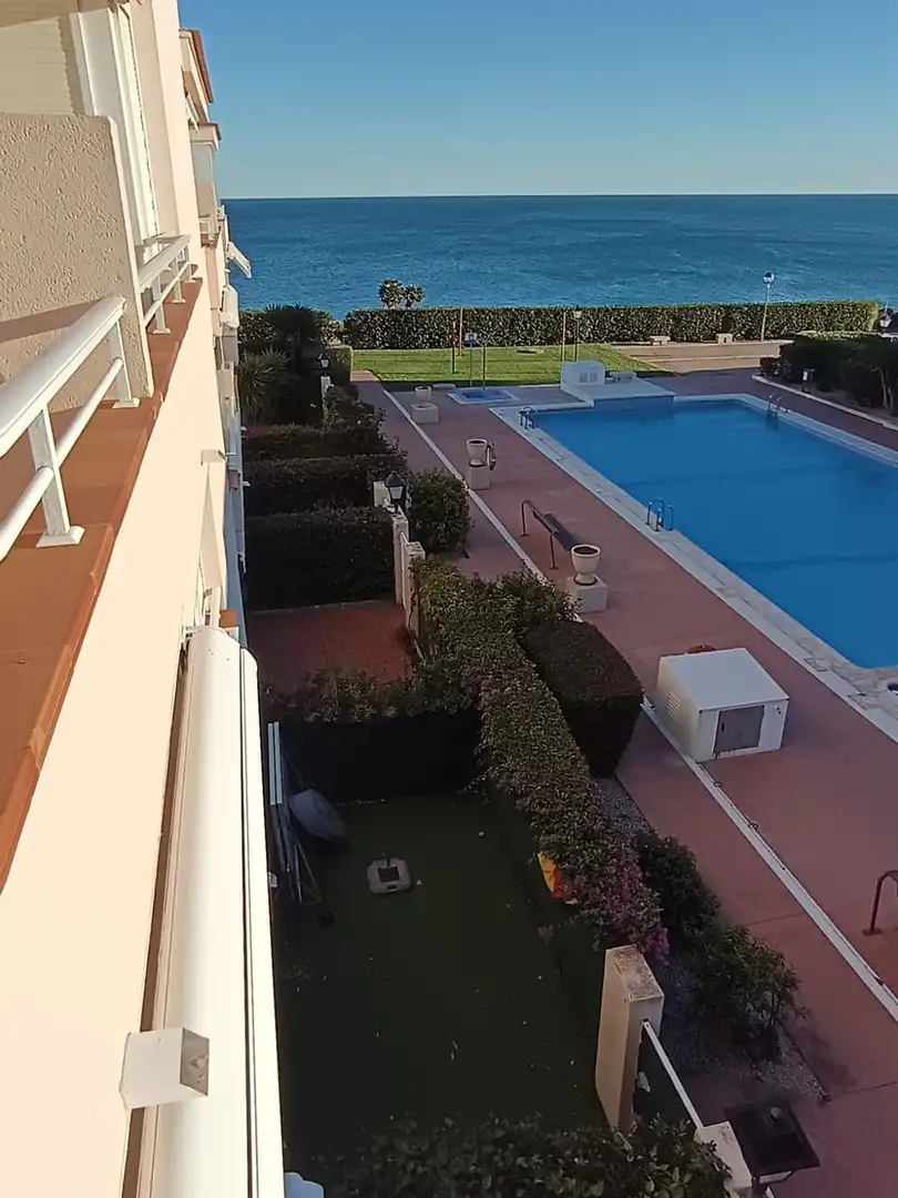 Piscina de Estudi en venda en Vinaròs amb Terrassa i Piscina comunitària