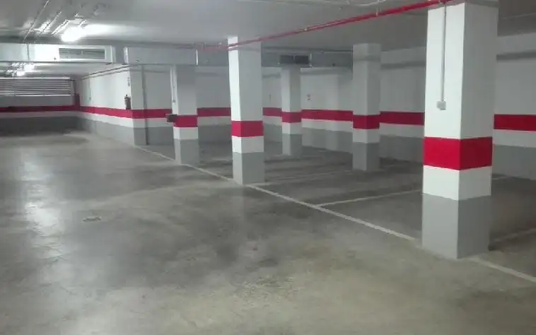 Aparcament amb ascensor en venda a c/ de las losas, imagen 4
