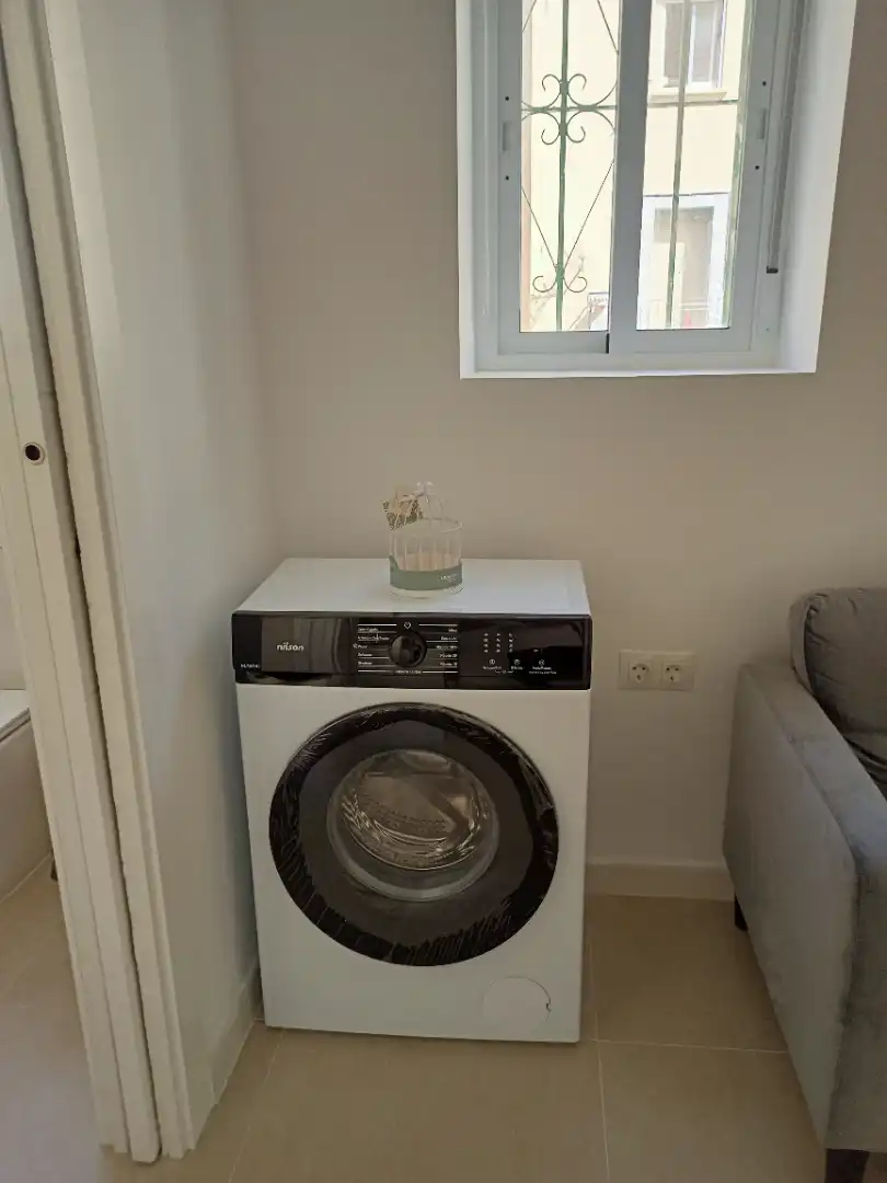 Baño de Estudio de alquiler en Málaga con Amueblado