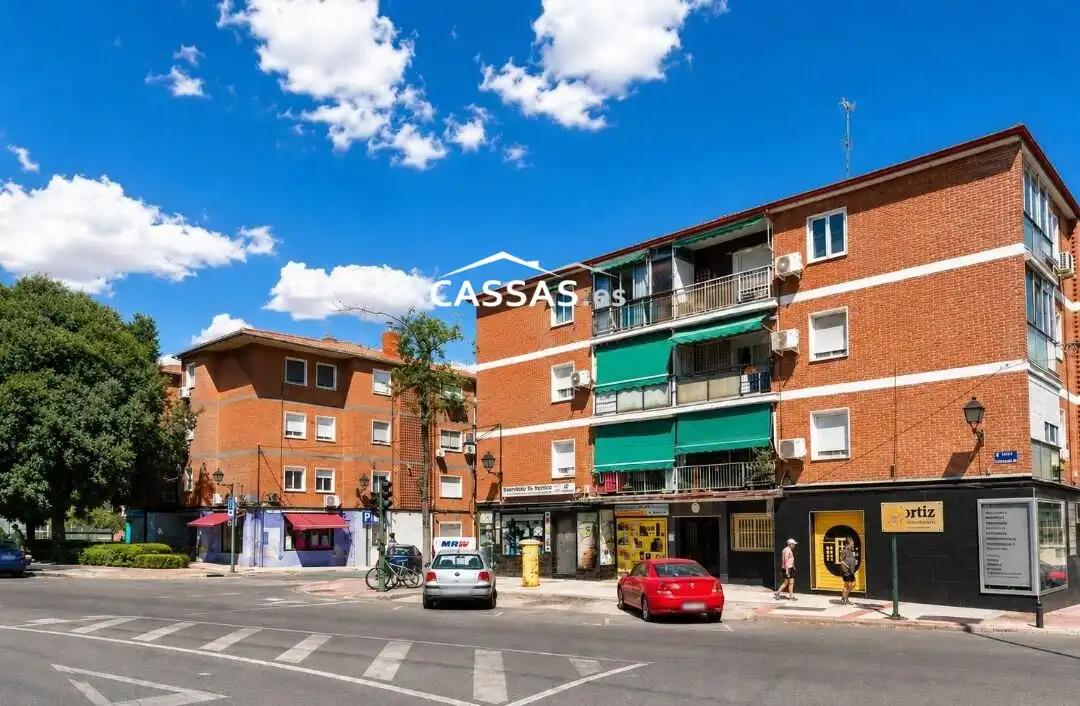 Vista exterior de Pis en venda en Torrejón de Ardoz amb Terrassa