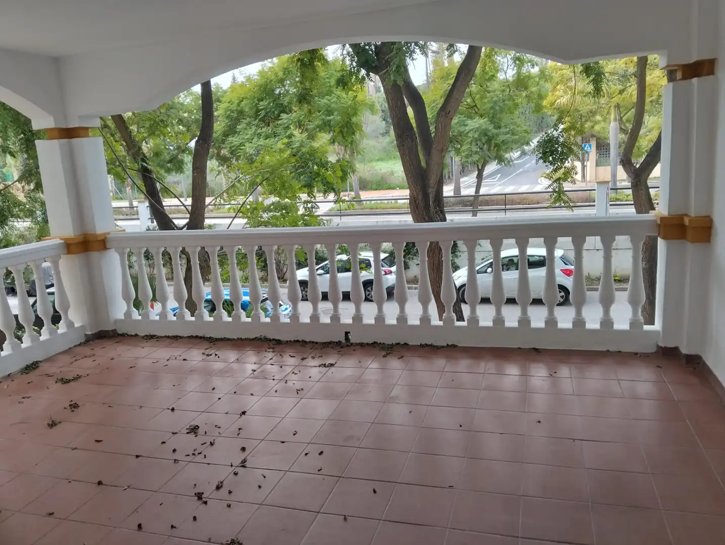 Terrasse von Wohnung zum Verkauf in Marbella mit Klimaanlage, Terrasse und Gemeinschaftspool