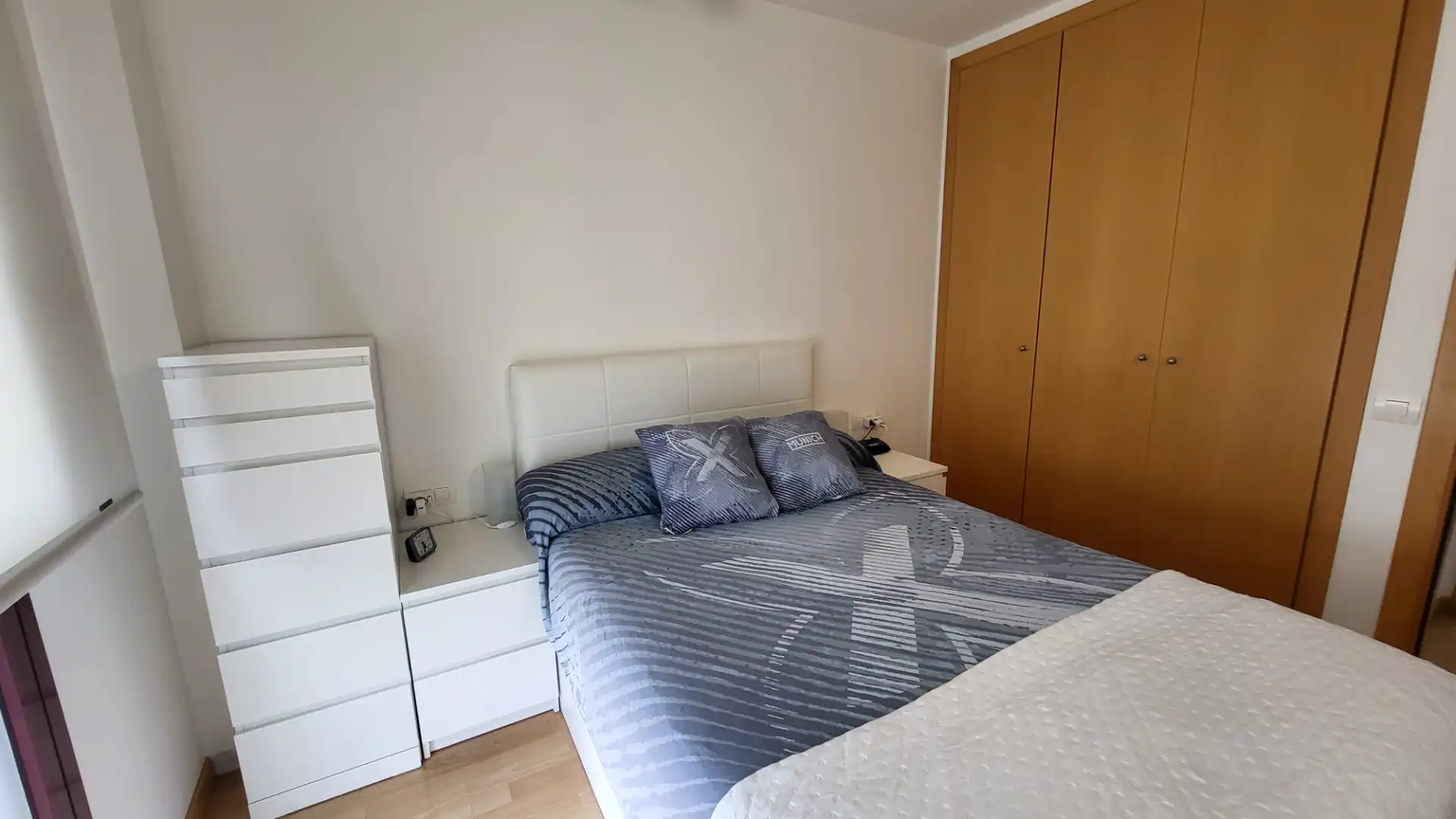 Habitación de Piso en venta en Cerdanyola del Vallès con Aire acondicionado, Calefacción y Parquet