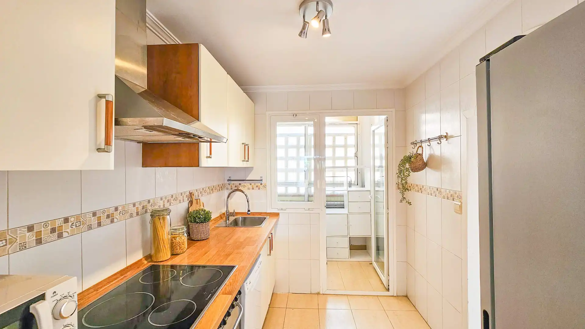 Cuina de Apartament en venda en Mijas amb Aire condicionat, Calefacció i Terrassa