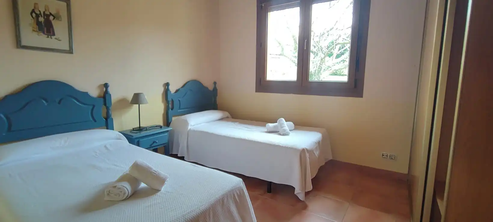 Schlafzimmer von Country house zum Verkauf in Llanes mit Heizung, Privatgarten und Terrasse