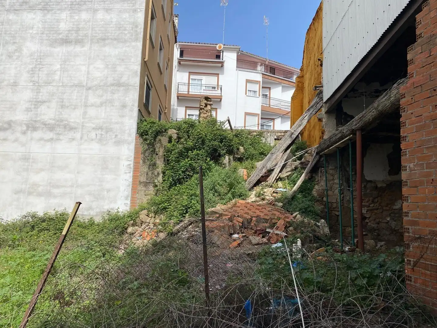Residencial en venda en Aldeanueva de la Vera