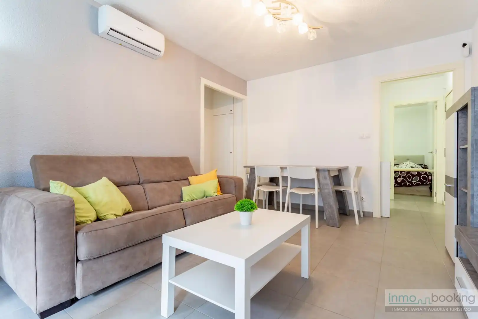 Wohnzimmer von Wohnungen zum Verkauf in Salou mit Klimaanlage, Heizung und Terrasse
