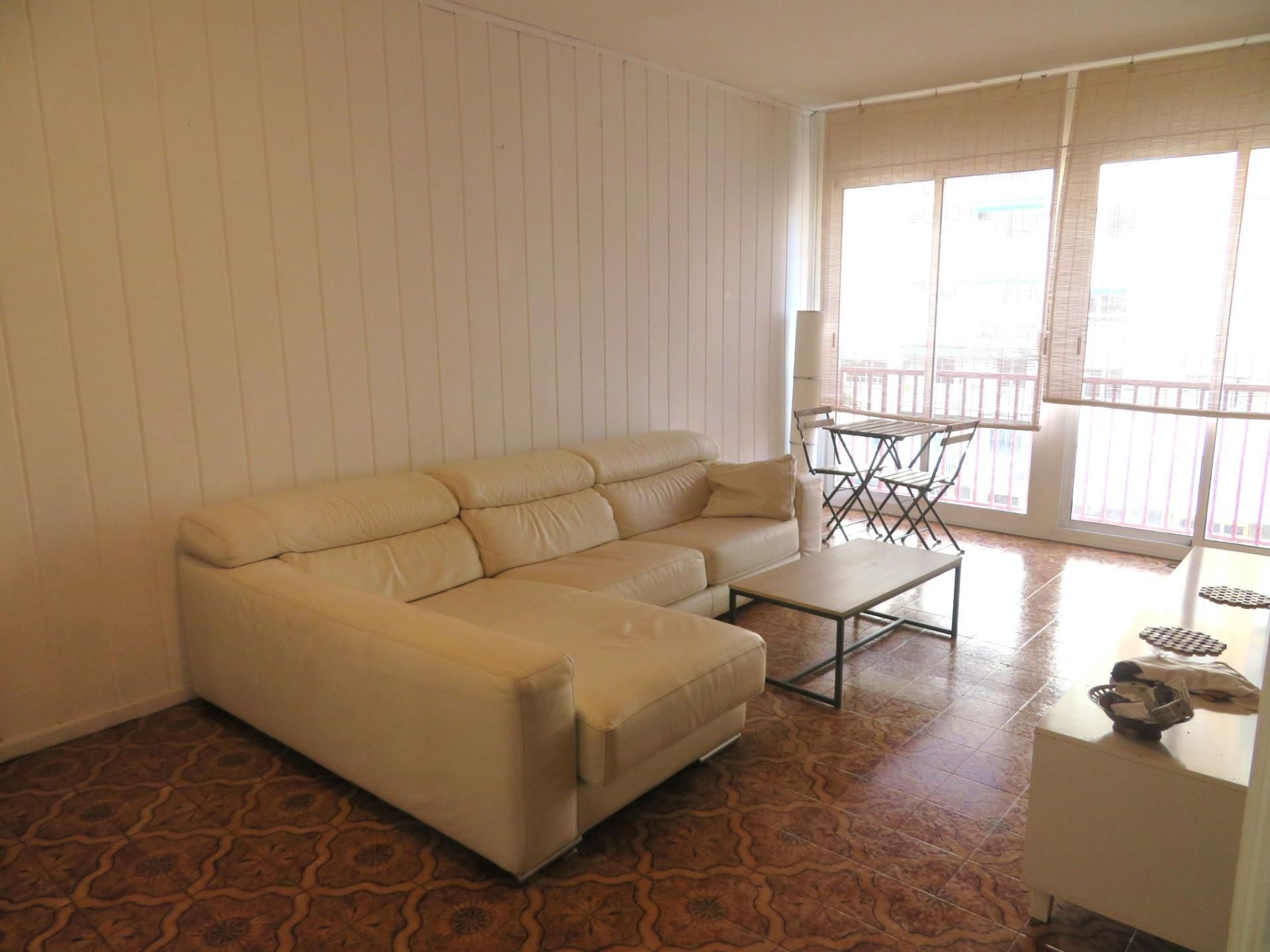 Living room of Flat for rent in  Barcelona Capital  with Air Conditioner, Heating and Furnished