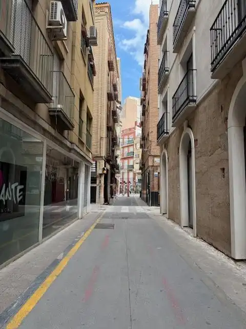 Local comercial en venda a Centro, imagen 4