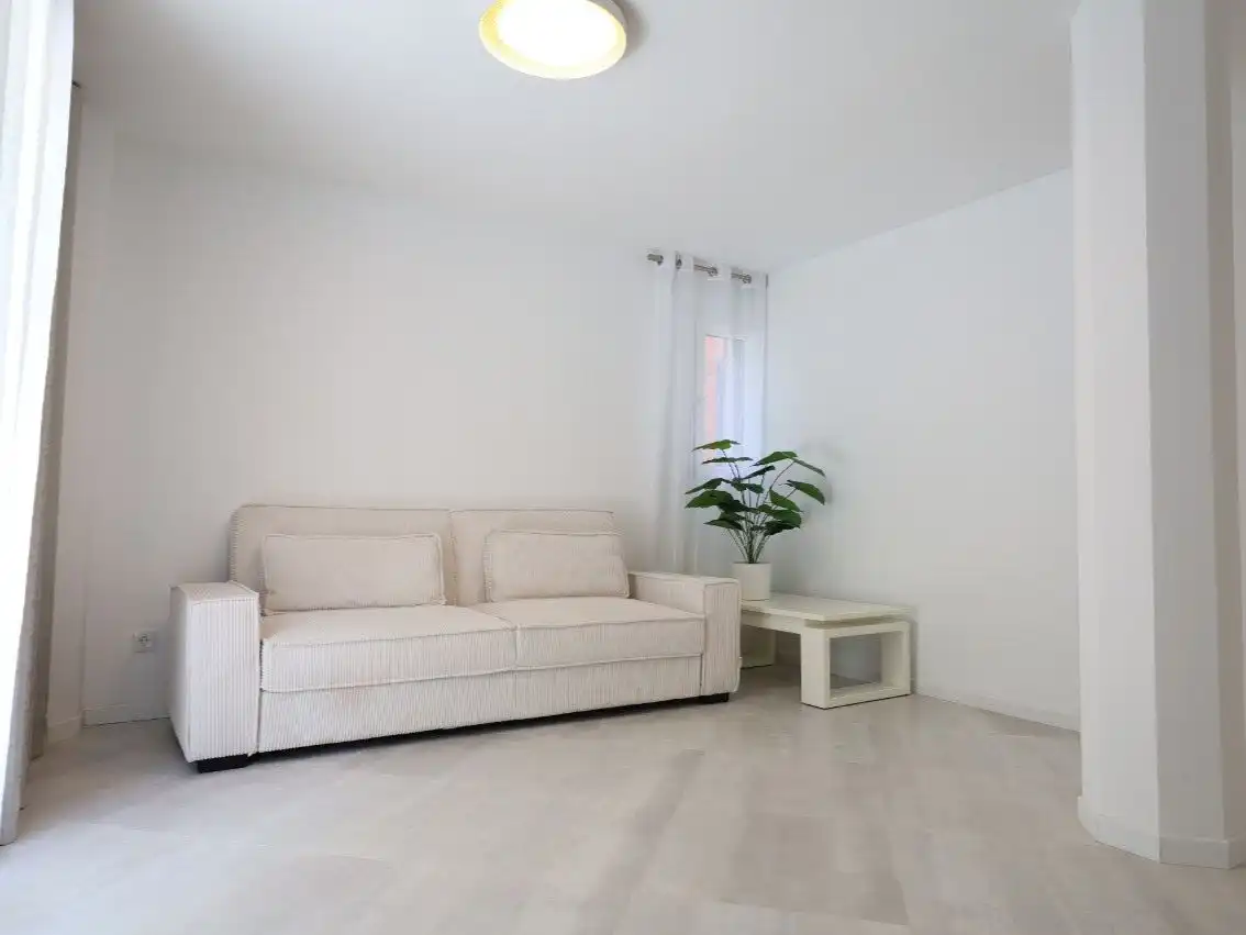 Flat with lift for sale in avenida barcelona 12, imagen 2
