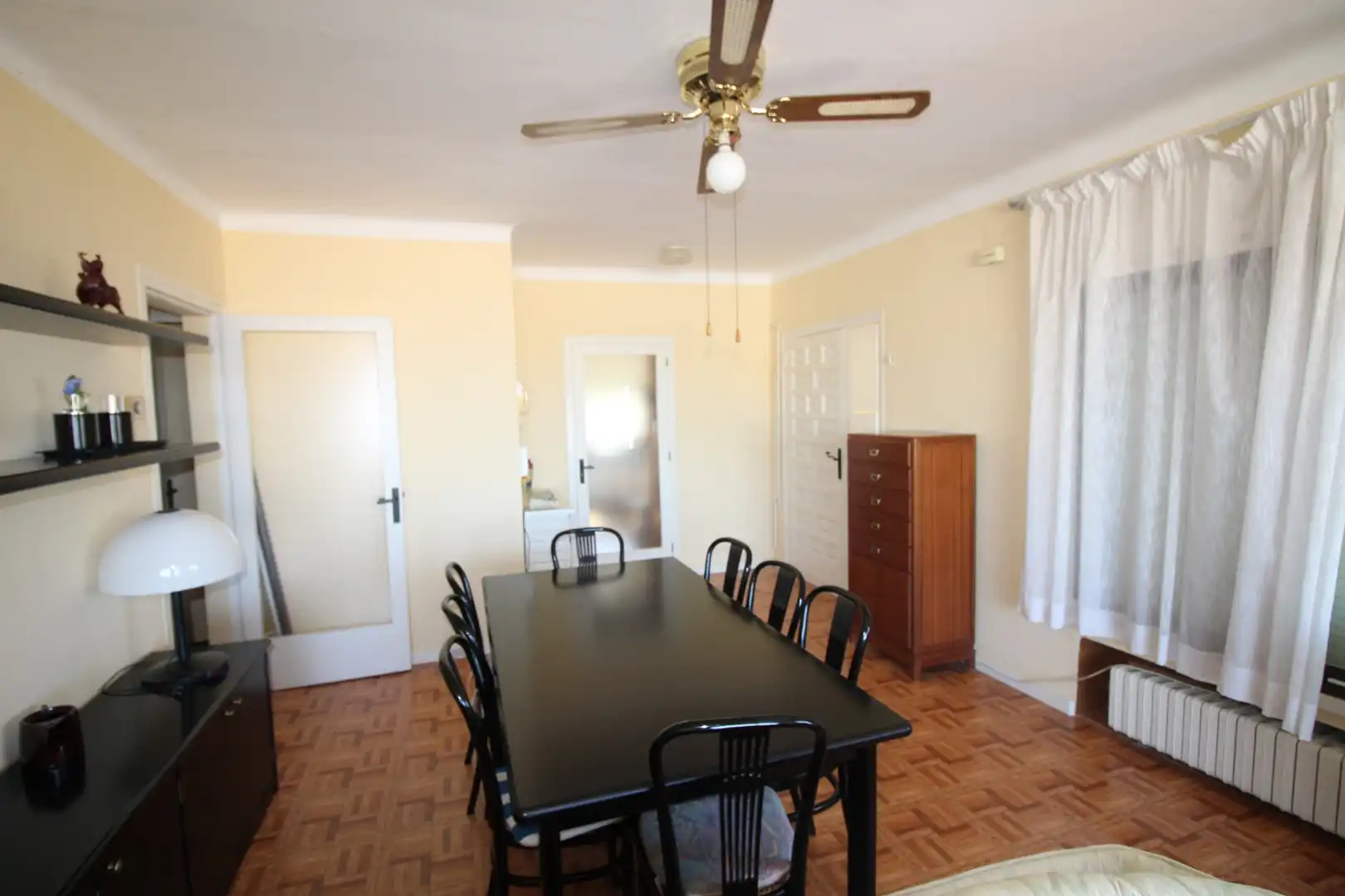 Comedor de Casa o chalet en venta en Llançà con Calefacción, Terraza y Amueblado