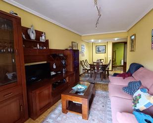 Living room of Flat for sale in León Capital   with Heating, Parquet flooring and Terrace