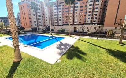 Swimming pool of Flat for sale in Alicante / Alacant  with Air Conditioner, Heating and Parquet flooring