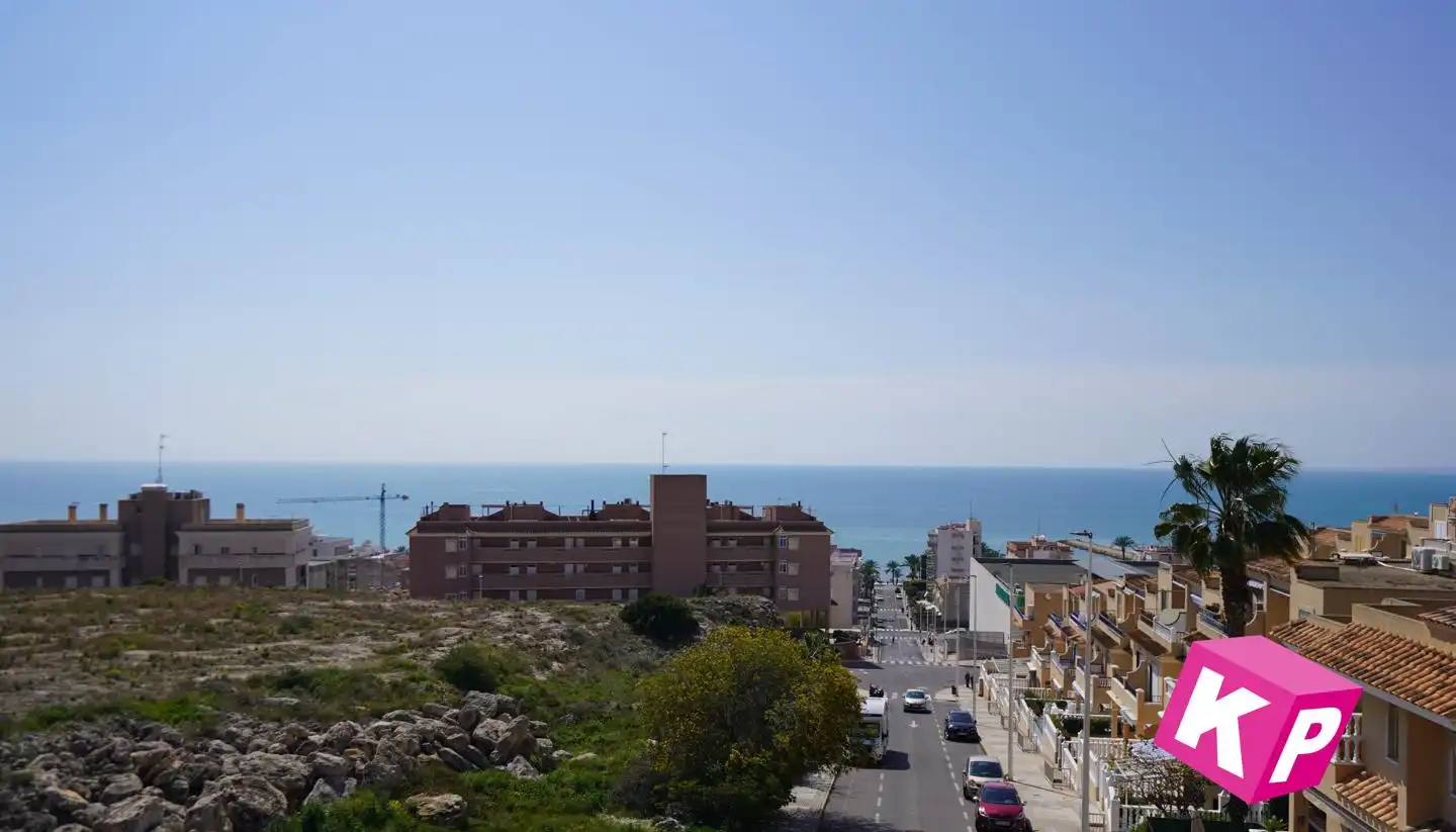 Exterior view of Houses for sale in Santa Pola  with Air Conditioner, Terrace and Swimming Pool