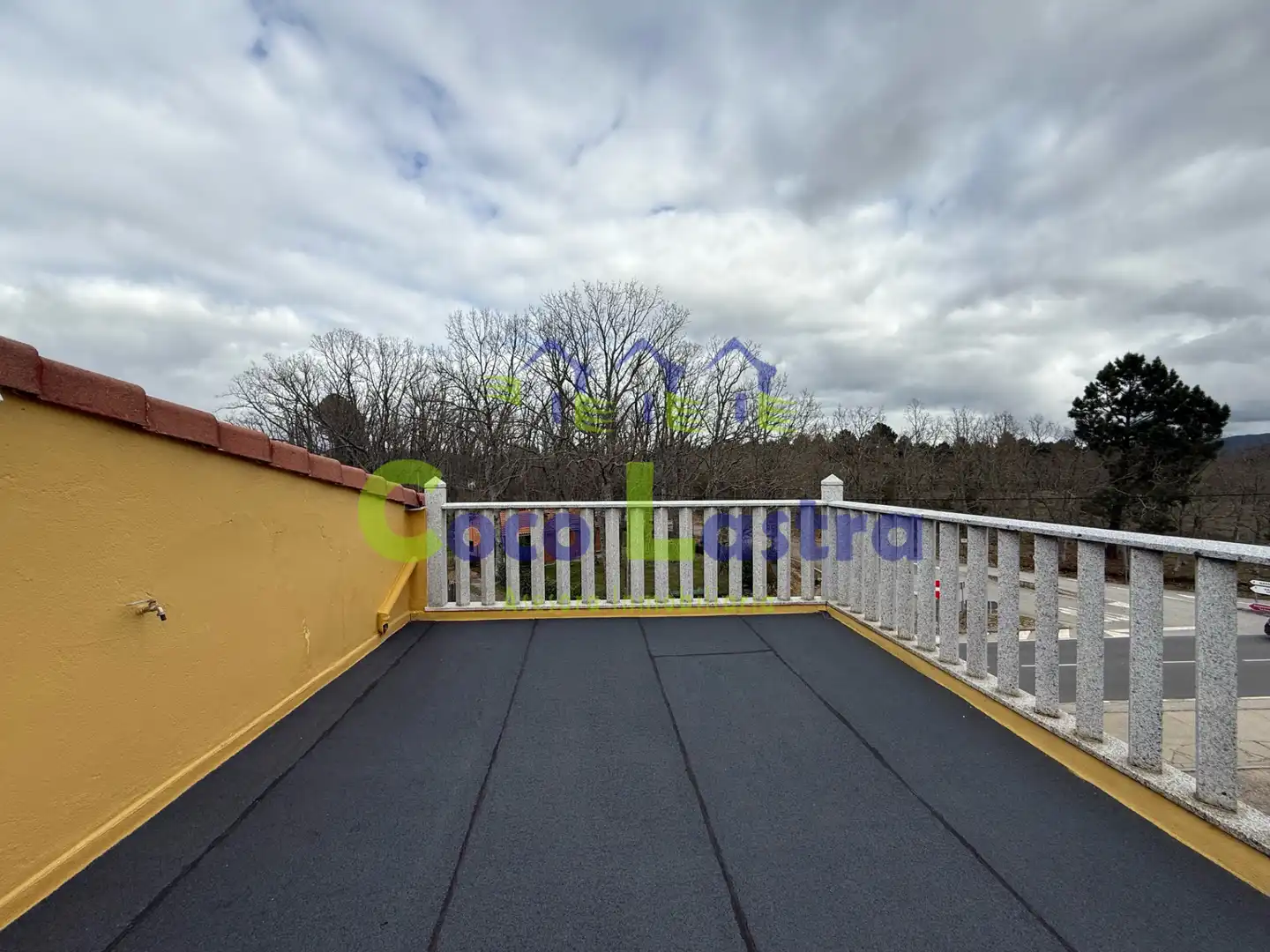 Terraza de Casa adosada en venta en Nava de Francia con Calefacción, Jardín privado y Terraza