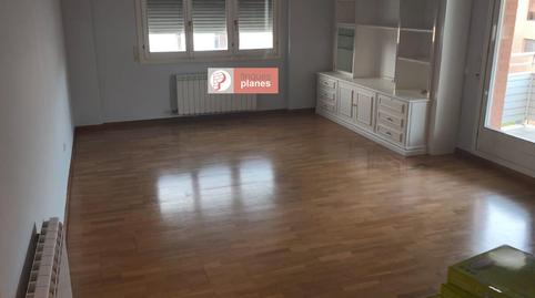 Foto 4 de Pis de lloguer a  Joc de la Bola, Joc de la Bola - Camps d'Esports, Lleida