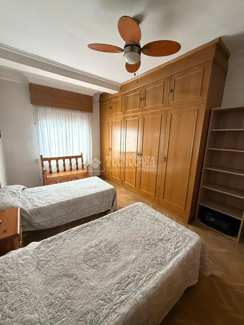 Dormitori de Pis en venda en Madrid