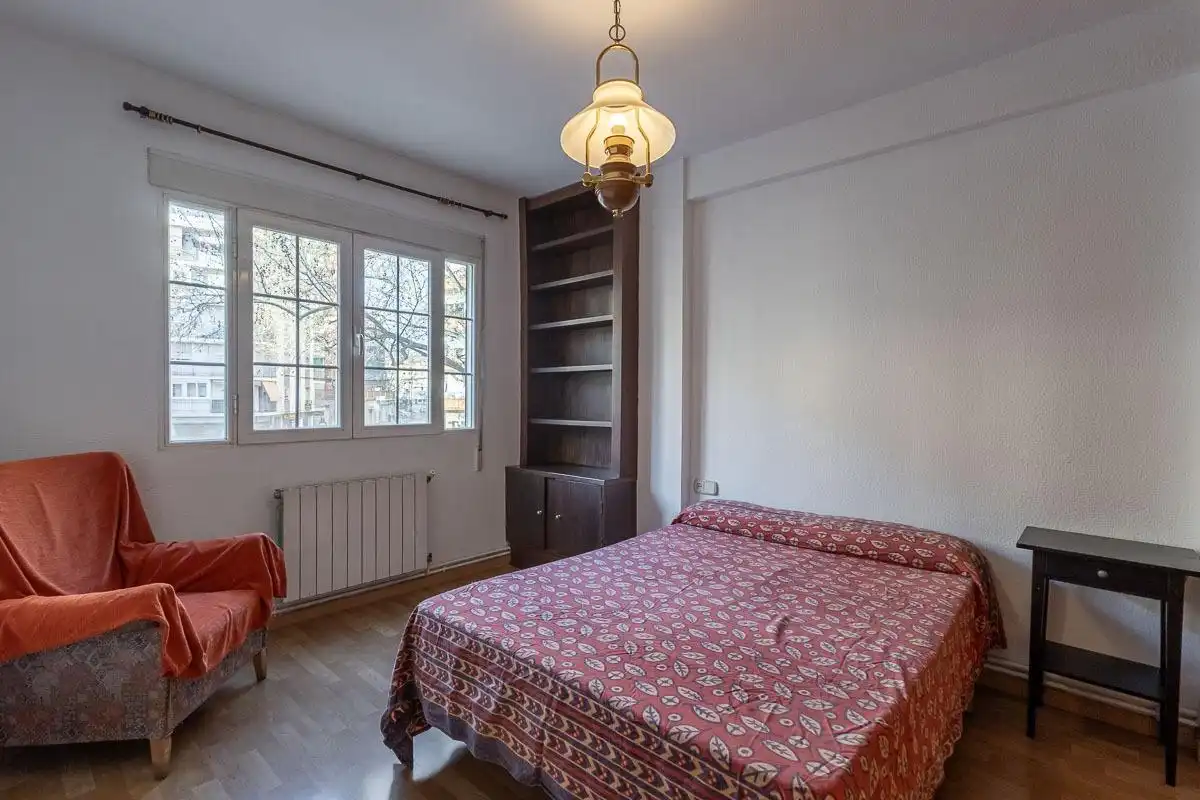 Flat with terrace for sale in Avenida CADIZ, imagen 7