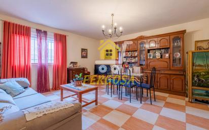 Exterior view of Single-family semi-detached for sale in Novés  with Private garden