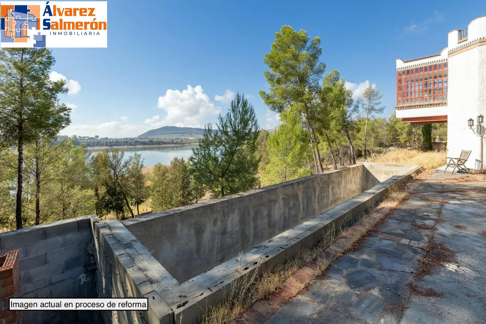 Vista exterior de Casa o chalet en venta en Albolote con Jardín privado, Piscina y Balcón