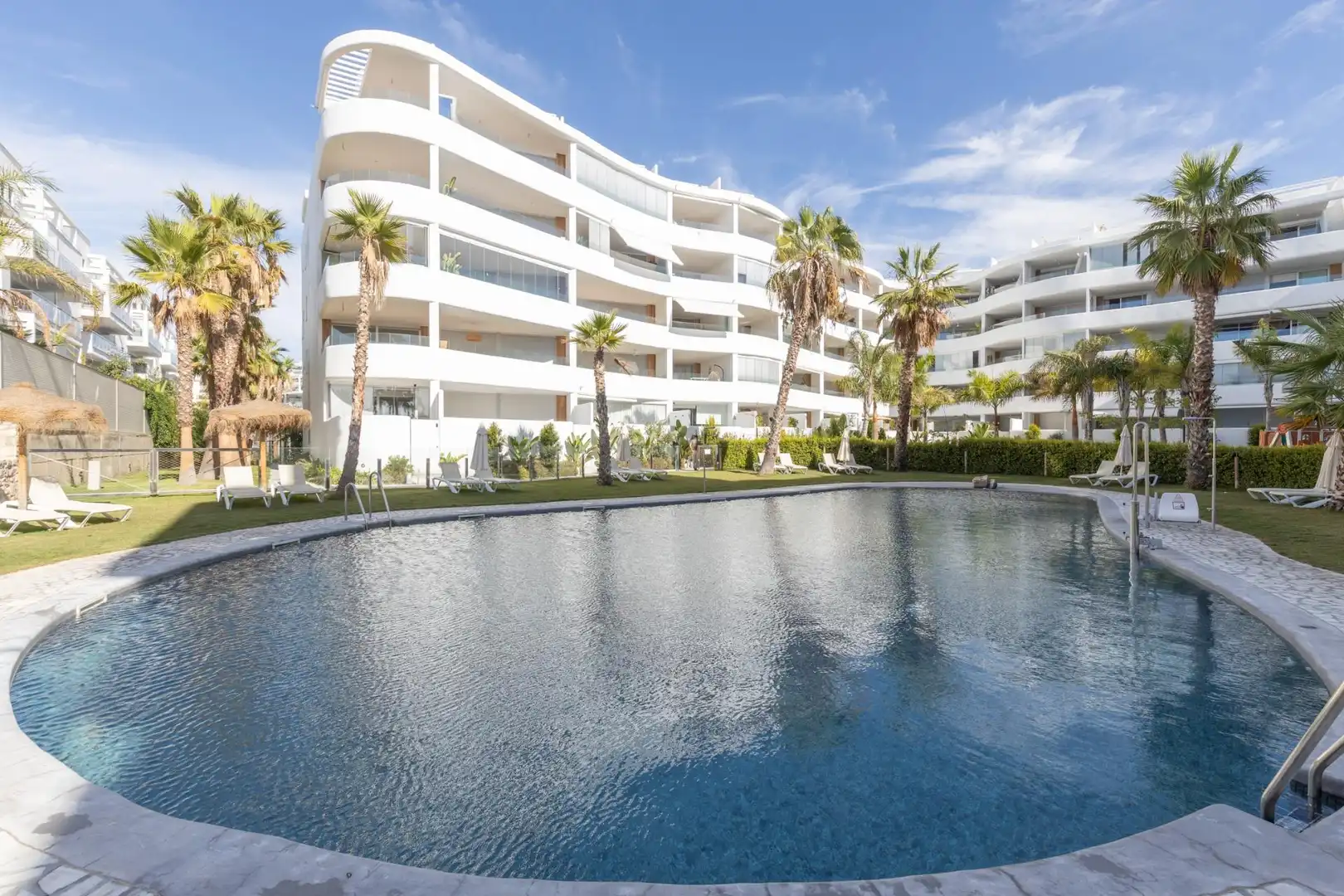 Flat for sale in Playa de Granada