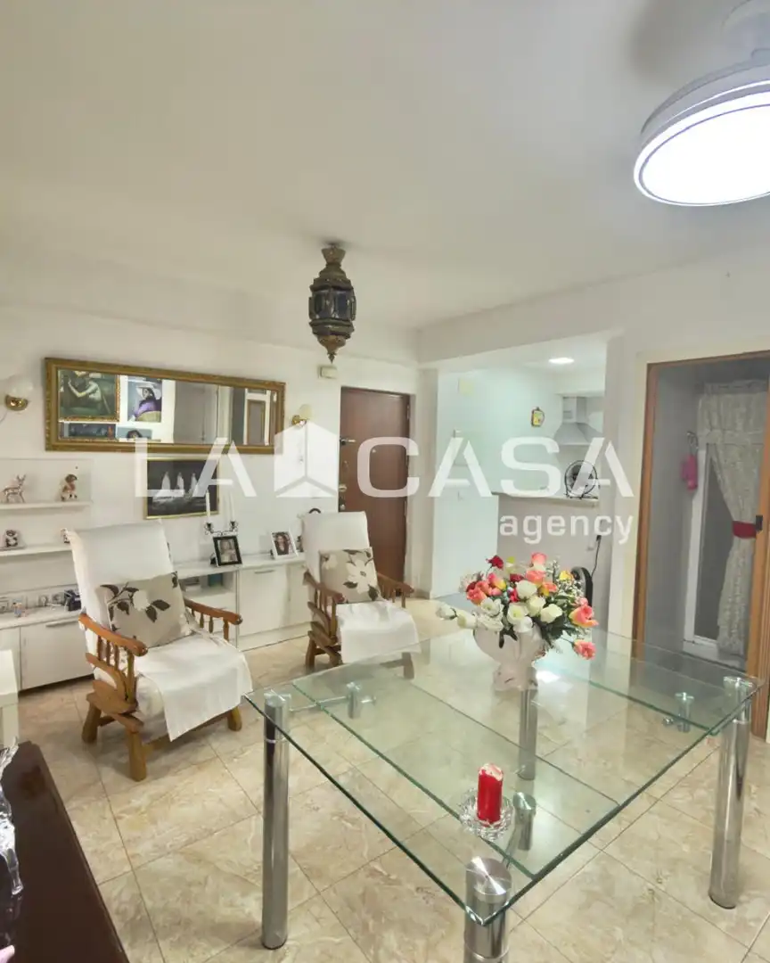 Flat for sale in  Sevilla Capital