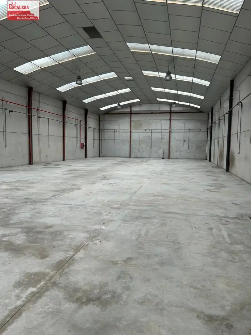 Nave industrial en alquiler en Castalla, imagen 2