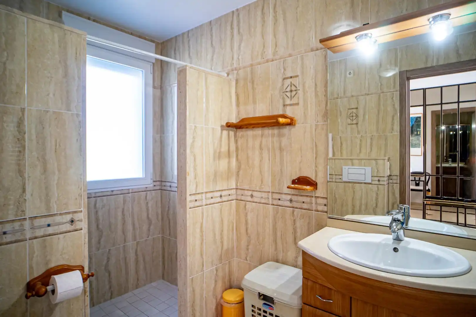 Bathroom of Houses for sale in L'Alfàs del Pi  with Air Conditioner, Heating and Private garden