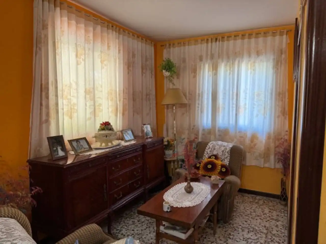 Sala de estar de Casa o chalet en venta en Villavieja del Lozoya con Calefacción, Terraza y Piscina