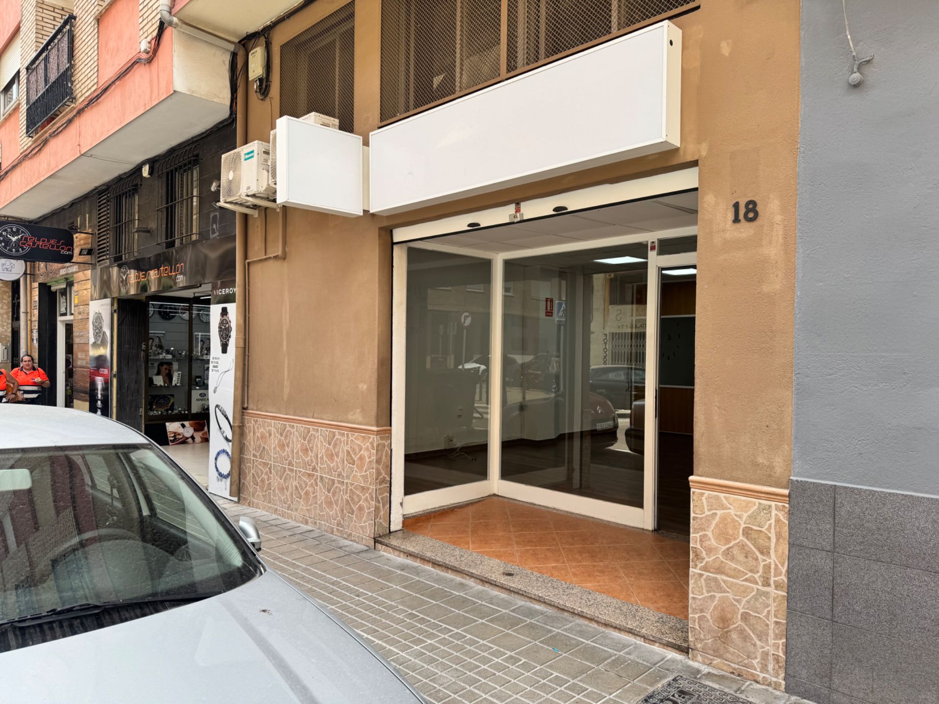 Local de lloguer en Castellón de la Plana / Castelló de la Plana amb Aire condicionat, Calefacció i Parquet