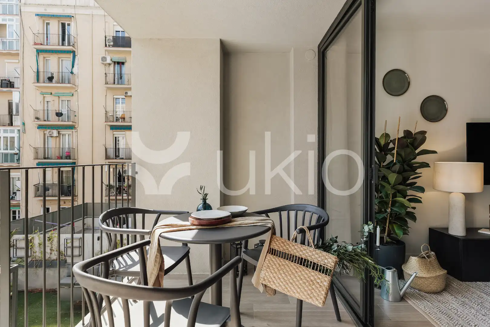Terrasse von Wohnungen zur Miete in Barcelona mit Klimaanlage, Heizung und Möbliert