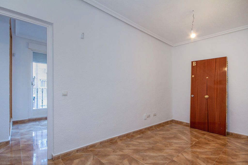 Flat for sale in  Madrid Capital