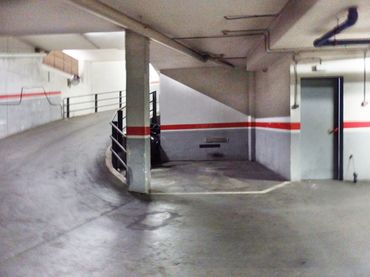 Einzelparkplatz zur Miete in Carrer de Jordi Rubió i Balaguer