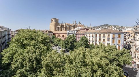 Exclusivo Piso Dúplex en el Corazón de Granada