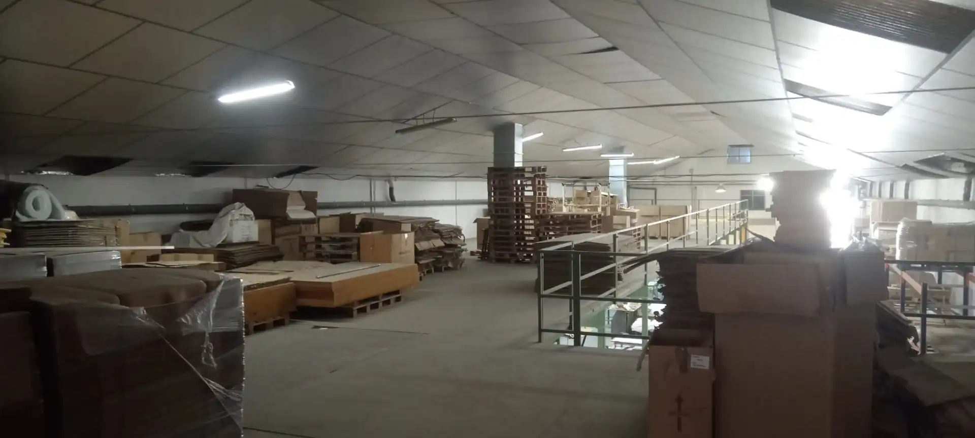 Nau industrial en venda en Quart de Poblet